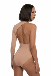 Nude Cut Out Sculpt
